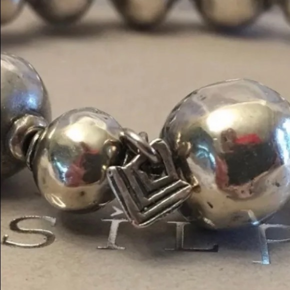 Silpada Sterling Silver Atmospheric Oxidized Beaded Bracelet B1998 - Picture 15 of 16